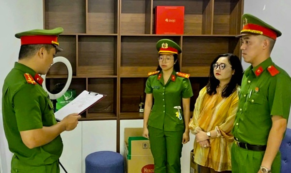 Nữ doanh nhân bất động sản tại Đà Nẵng bị bắt sau cáo buộc chiếm đoạt gần 18 tỷ đồng của khách hàng
