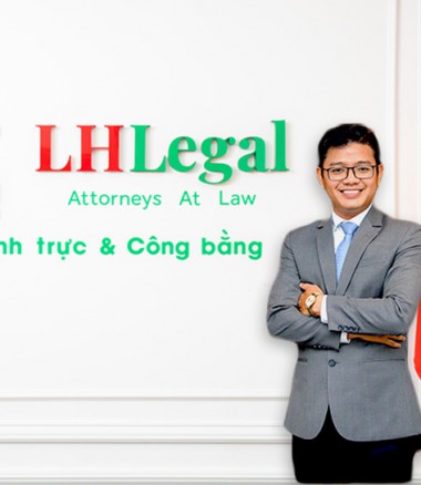 Ông Huỳnh Tiến Đạt, Luật sư đồng sáng lập